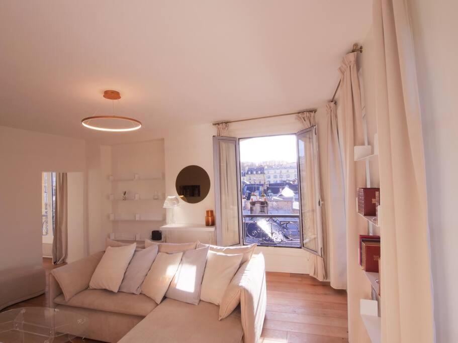 Ferienwohnung Charme Et Modernite Au Coeur Du Quartier St Louis Versailles Exterior foto
