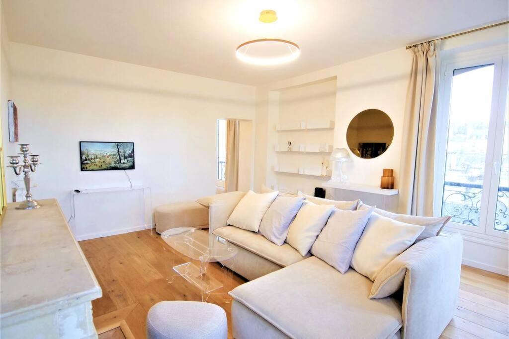 Ferienwohnung Charme Et Modernite Au Coeur Du Quartier St Louis Versailles Exterior foto